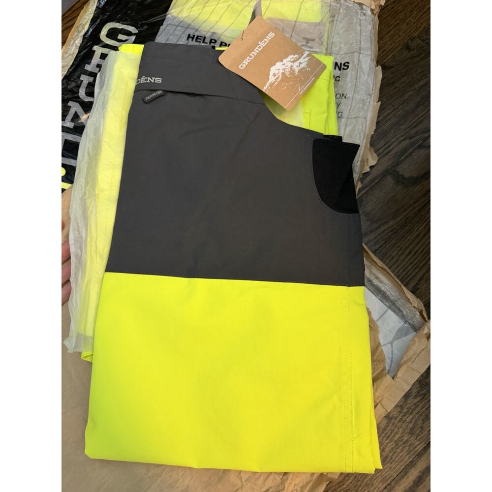 Grundens Full Share Fishing Bib Hi Visibility Yellow/gray Sz M NWT $170 - Picture 12 of 16